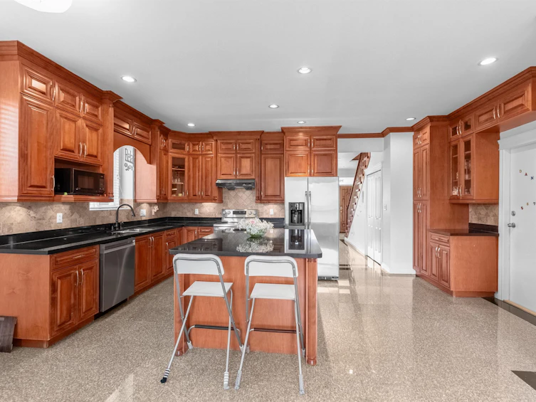 7995 112a Street, Delta, BC, V4C 4Y4 - 6