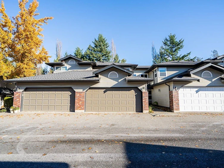 106-36060 Old Yale Road, Abbotsford, BC, V3G 2E9