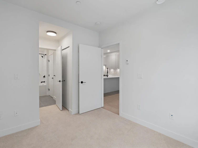 418-13258 105 Avenue, Surrey, BC, V3T 1Z2 - 17
