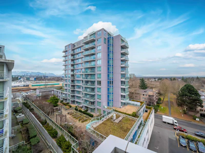 1101-8288 Lansdowne Road - 2