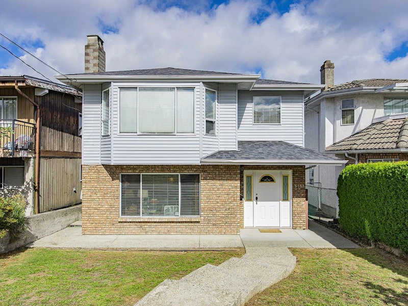 5453 Norfolk Street, Burnaby BC V5G 1G3