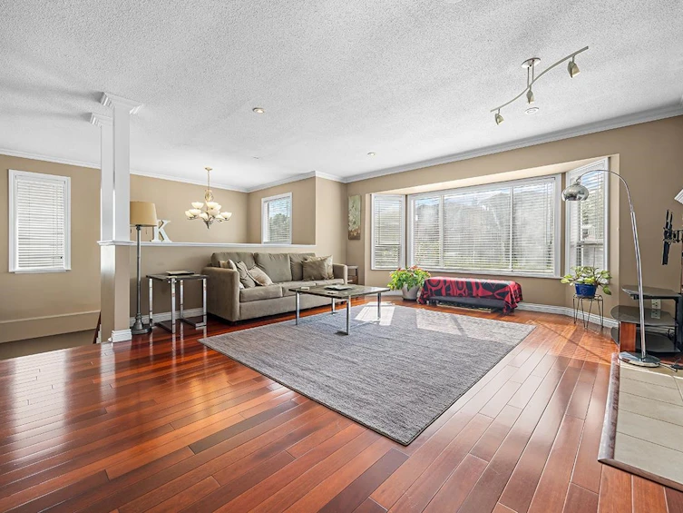 5453 Norfolk Street, Burnaby, BC, V5G 1G3 - 3