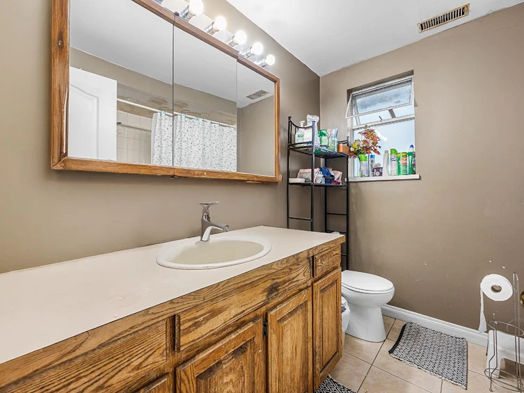 5453 Norfolk Street, Burnaby, BC, V5G 1G3 - 16