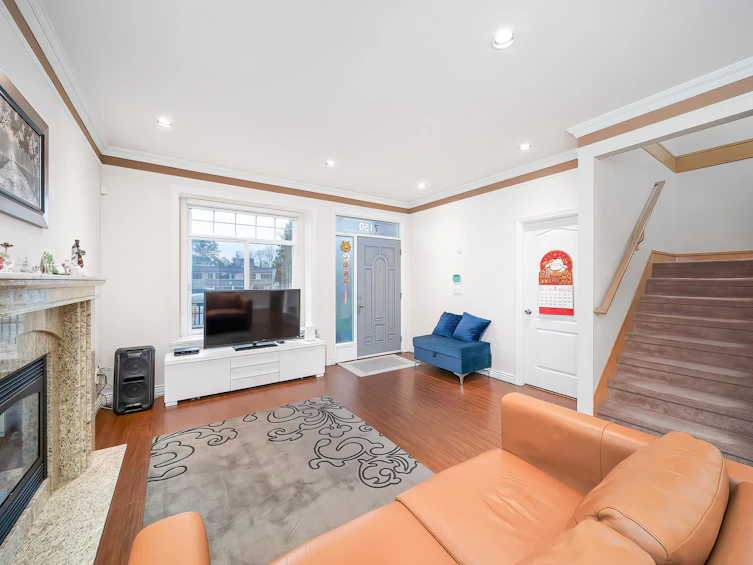 7150 Canada Way, Burnaby, BC, V5E 3R8 - 10