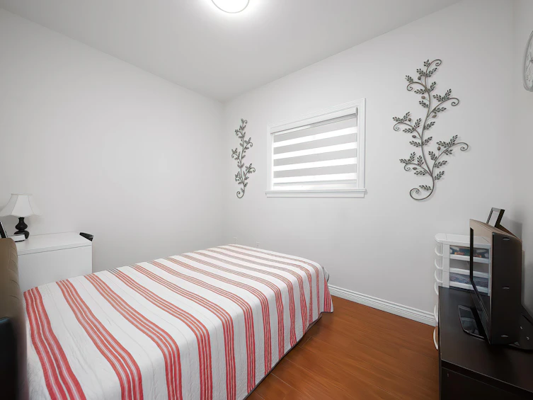 7150 Canada Way, Burnaby, BC, V5E 3R8 - 24