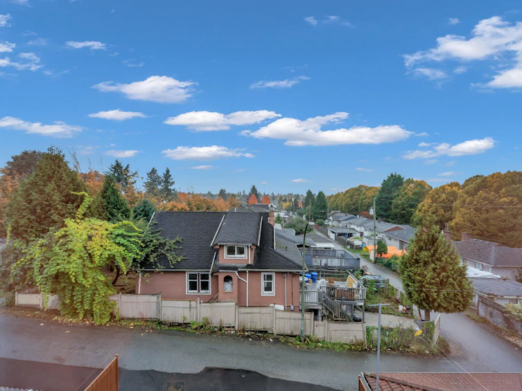 3-3090 Vanness Avenue, Vancouver, BC, V5R 5A1 - 2