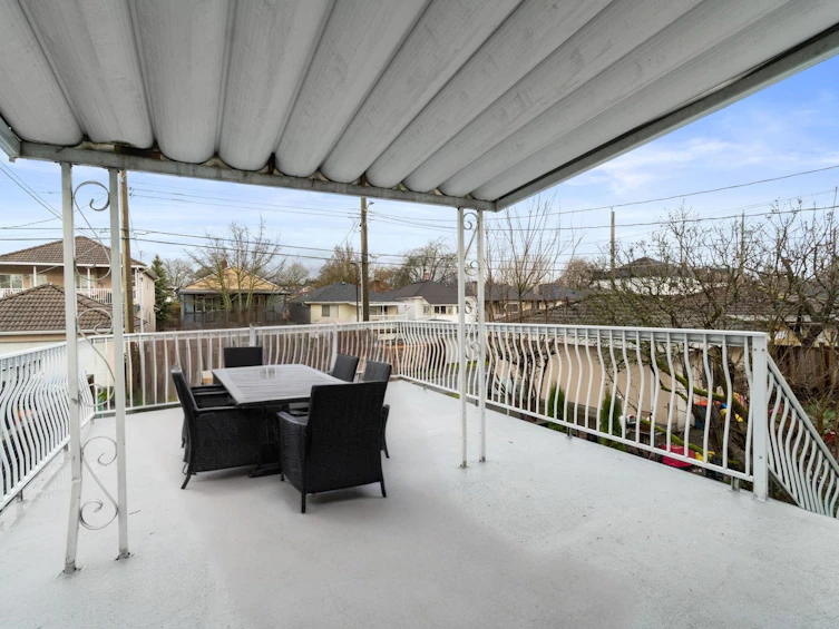 2611 Parker Street, Vancouver, BC, V5K 2T5 - 8