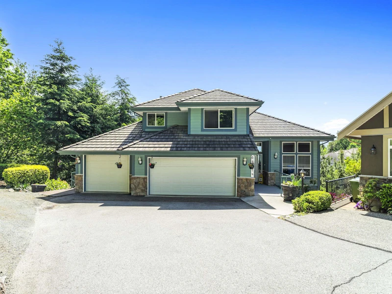 35819 Regal Parkway, Abbotsford BC V3G 2W2