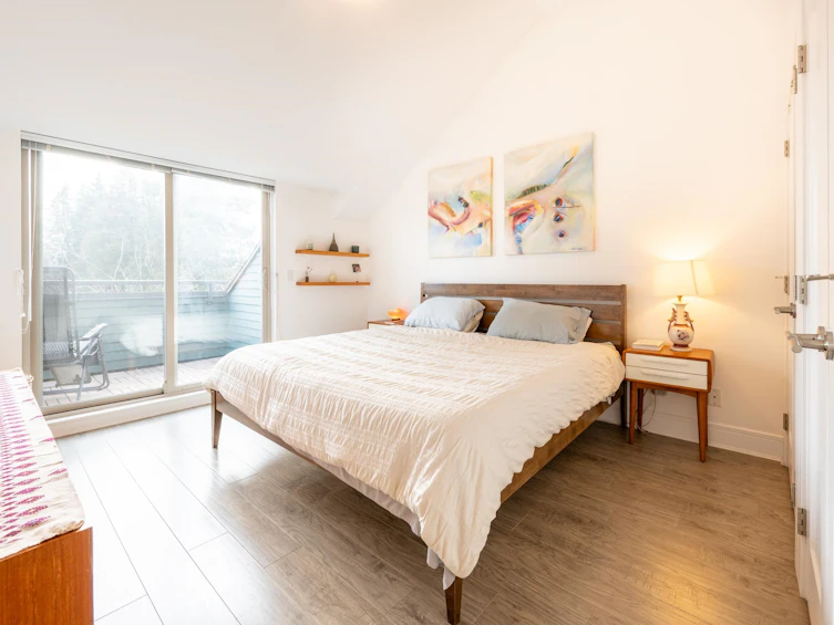 1187 E 19th Avenue, Vancouver, BC, V5V 1K9 - 12