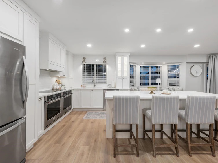 8640 Delaware Road, Richmond, BC, V7C 4Y3 - 4