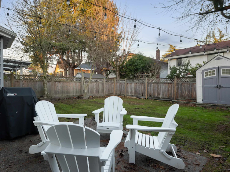 8640 Delaware Road, Richmond, BC, V7C 4Y3 - 32
