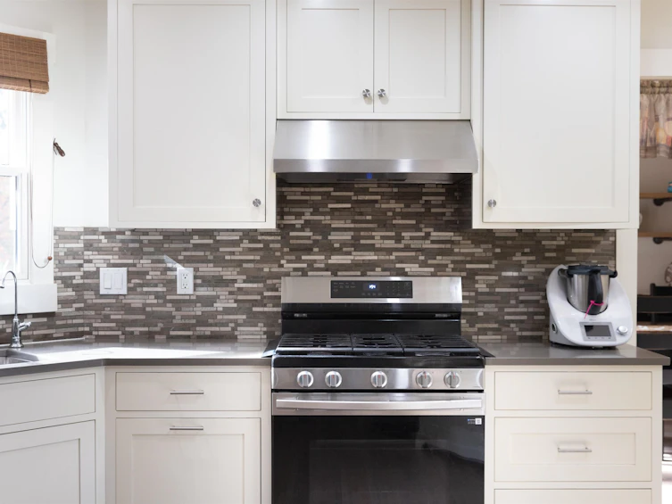 12576 18 Avenue, Surrey, BC, V4A 1V7 - 19