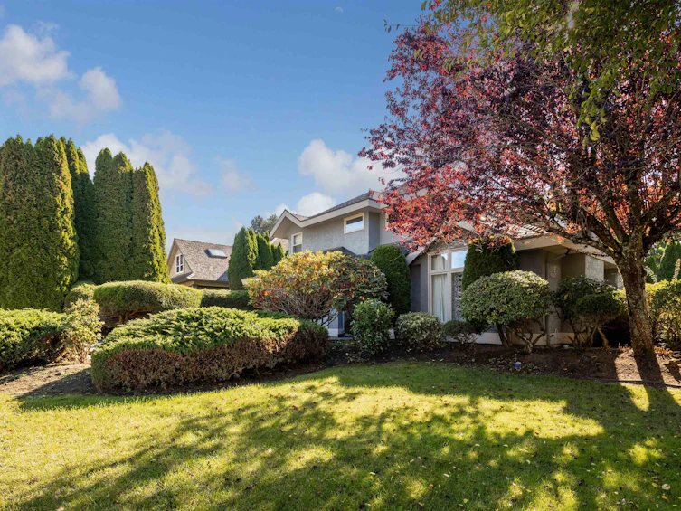 12576 18 Avenue, Surrey, BC, V4A 1V7 - 2