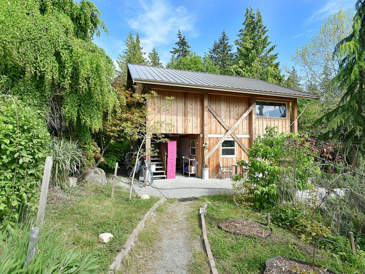 2855 Lacey Place, Roberts Creek, BC, V0N 2W4 - 32