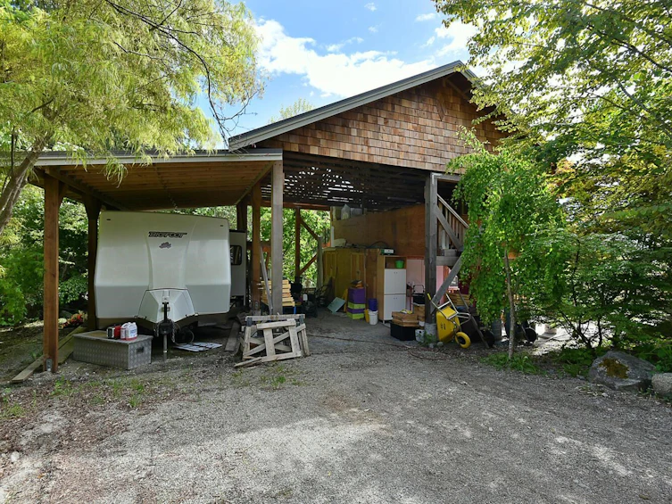2855 Lacey Place, Roberts Creek, BC, V0N 2W4 - 34