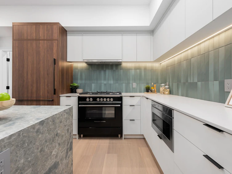 1-273 W 17th Avenue, Vancouver, BC, V5Y 1Z9 - 2