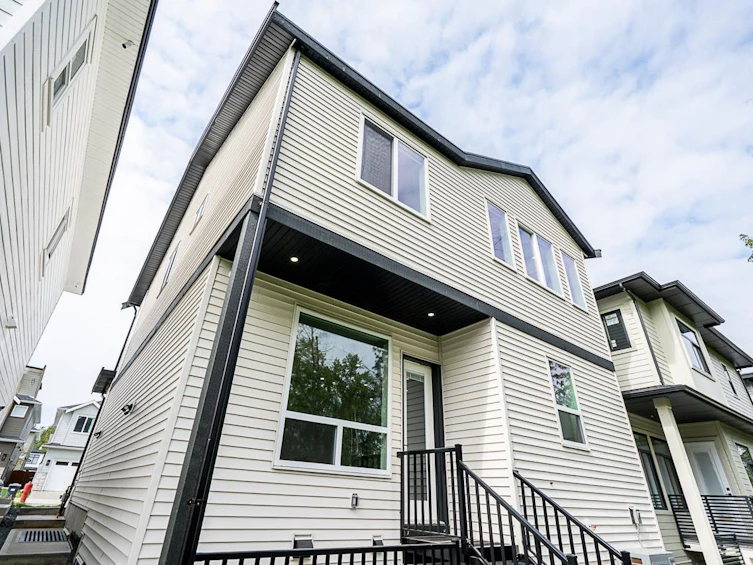 7518 205a Street, Langley, BC, V2Y 1V5 - 22