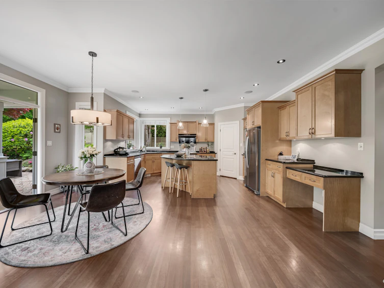 15828 Somerset Place, Surrey, BC, V3Z 0H9 - 13