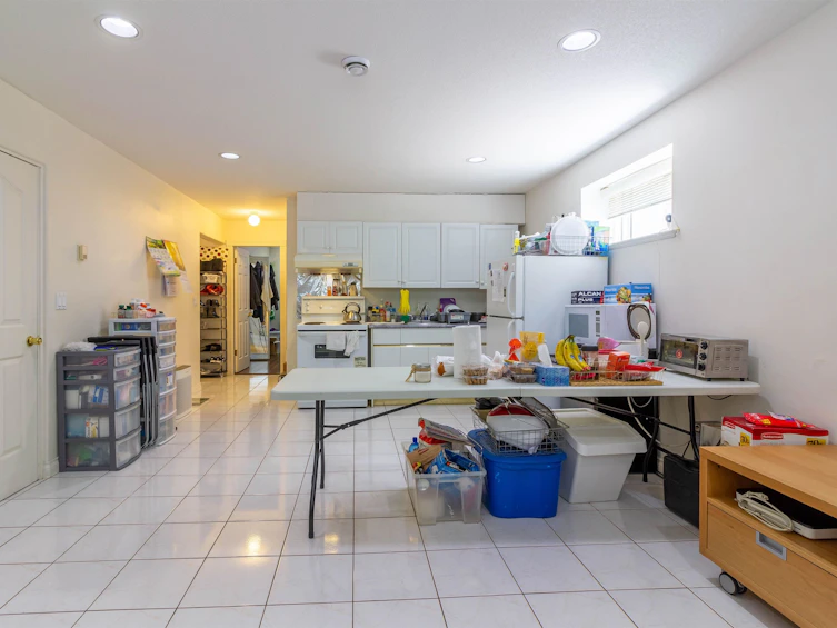 7286 Barnet Road, Burnaby, BC, V5A 1E2 - 27