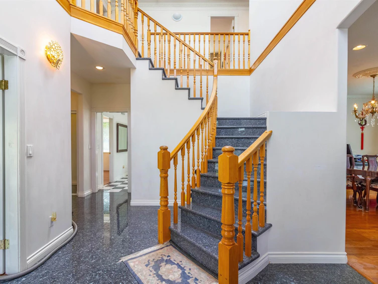 7286 Barnet Road, Burnaby, BC, V5A 1E2 - 13