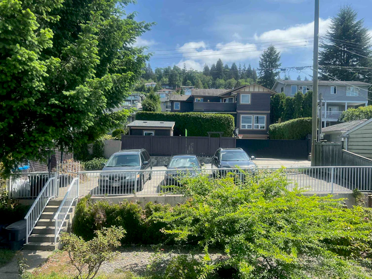 7286 Barnet Road, Burnaby, BC, V5A 1E2 - 24