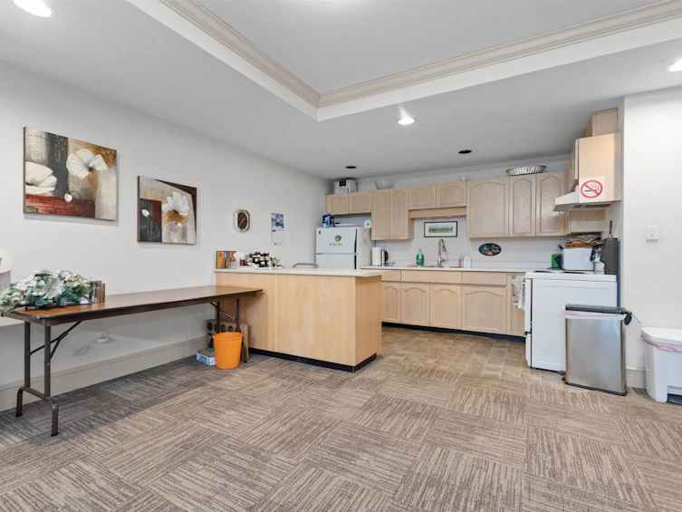 209-2491 Gladwin Road, Abbotsford, BC, V2T 3N8 - 34