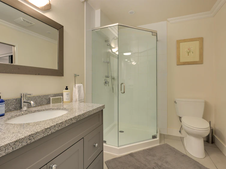 4035 Springtree Drive, Vancouver, BC, V6L 3E2 - 26