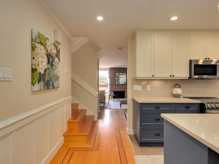 4035 Springtree Drive, Vancouver, BC, V6L 3E2 - 3