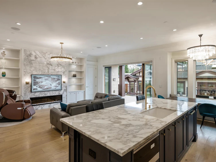 3838 W 50th Avenue, Vancouver, BC, V6N 3V5 - 8