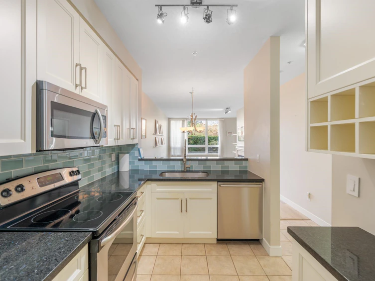 126-5800 Andrews Road, Richmond, BC, V7E 6M2 - 24
