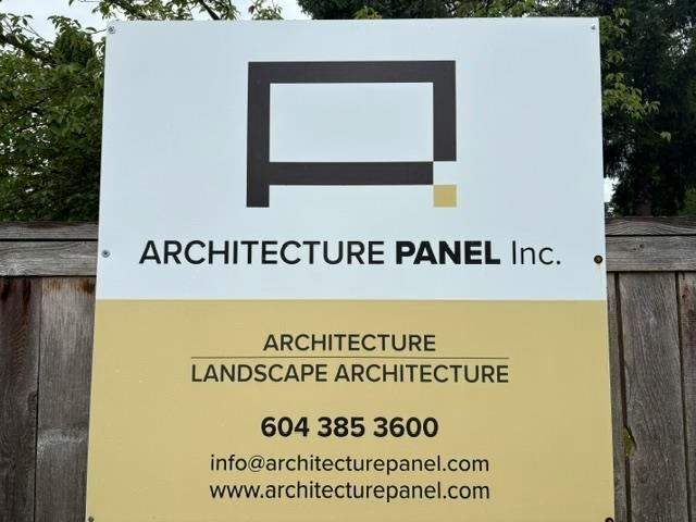 11363 240 Street, Maple Ridge, BC, V2W 1A3 - 11