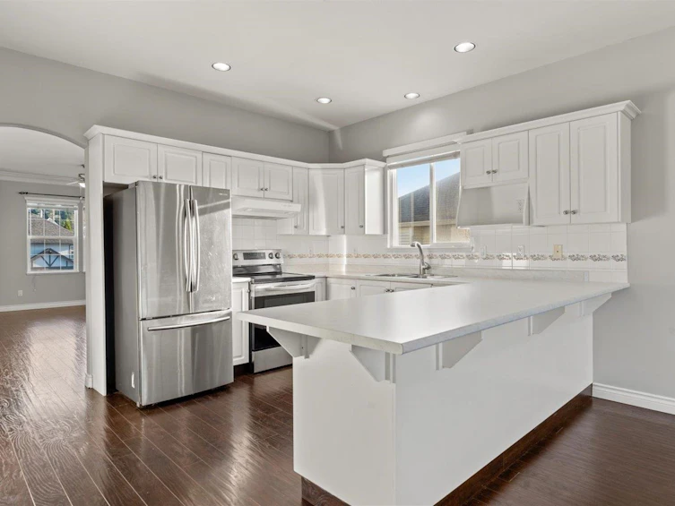 8263 Melburn Drive, Mission, BC, V2V 7H3 - 12