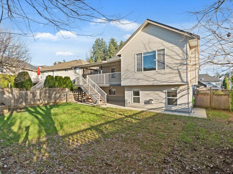 8263 Melburn Drive, Mission, BC, V2V 7H3 - 36