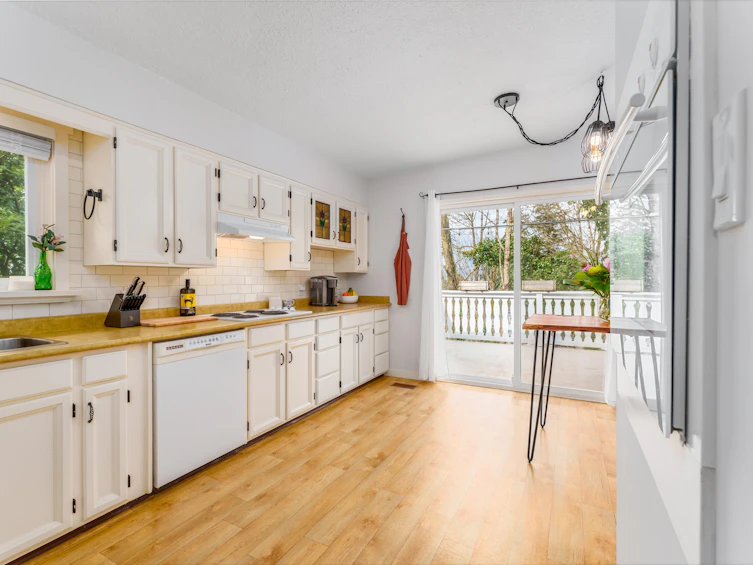 34777 Mt Blanchard Drive, Abbotsford, BC, V2S 2Y2 - 8
