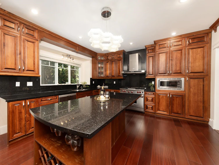 1361 Lawson Avenue, West Vancouver, BC, V7T 2E6 - 11