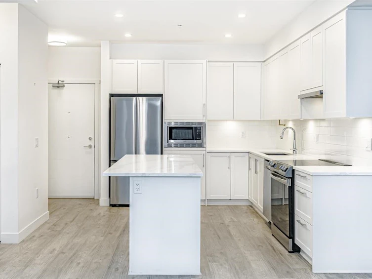 208-2160 Grant Avenue, Port Coquitlam, BC, V3B 0T3 - 3