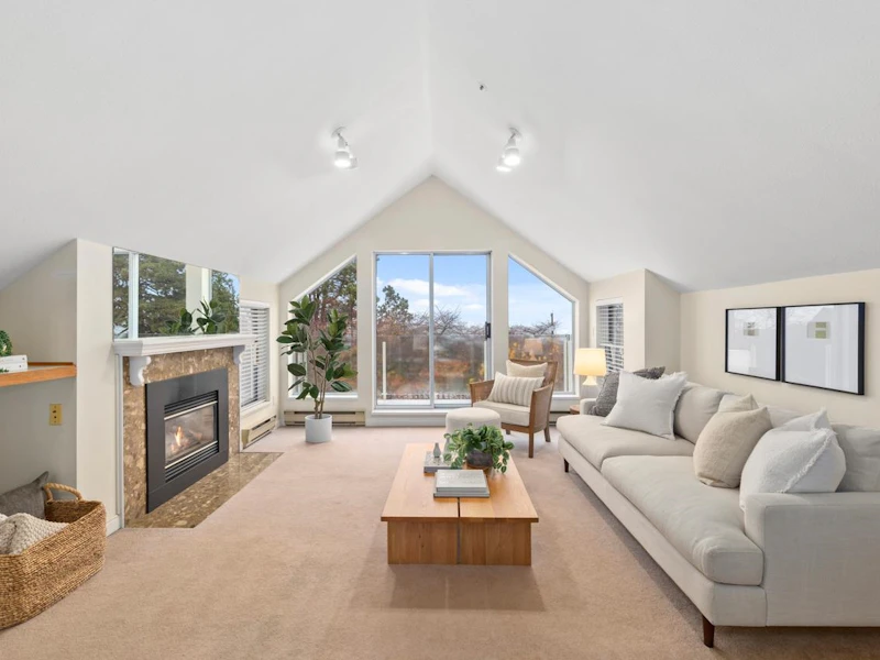 3274 W 1st Avenue, Vancouver BC V6K 1H5