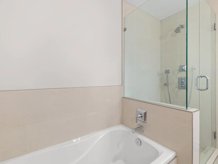 3274 W 1st Avenue, Vancouver, BC, V6K 1H5 - 20