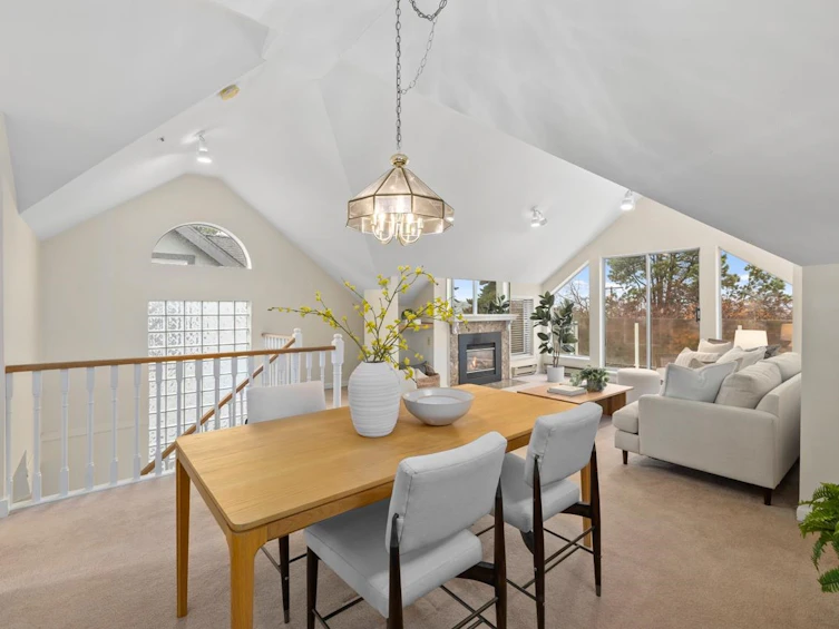 3274 W 1st Avenue, Vancouver, BC, V6K 1H5 - 8