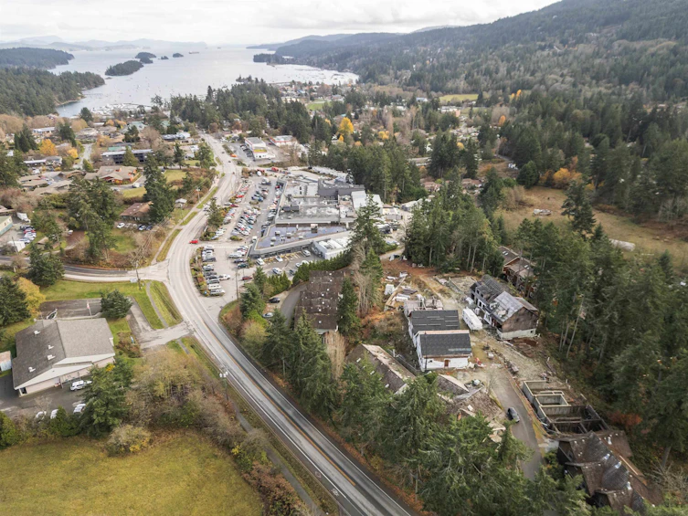 107 Atkins Road, Salt Spring Island, BC, V8K 2X6 - 9