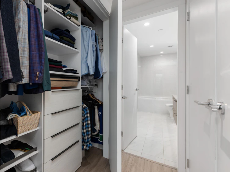 110-733 E 3rd Street, North Vancouver, BC, V7L 1G8 - 14
