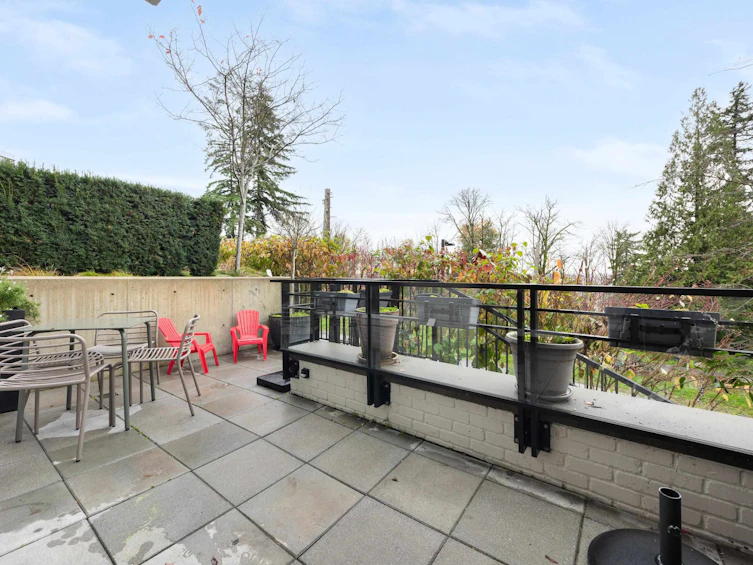 110-733 E 3rd Street, North Vancouver, BC, V7L 1G8 - 33