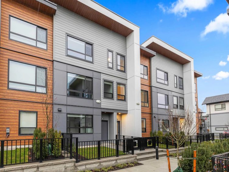 94-30530 Cardinal Avenue, Abbotsford, BC, V2T 0L5 - 2