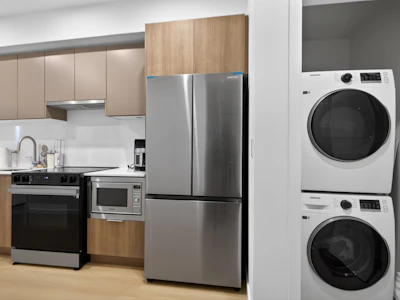 E512-10829 140 Street - 5