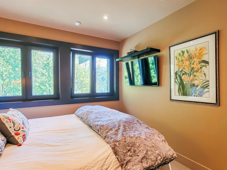 5125 Indian River Drive, North Vancouver, BC, V7G 2T6 - 19