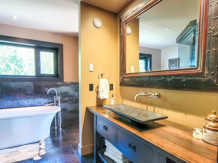 5125 Indian River Drive, North Vancouver, BC, V7G 2T6 - 22