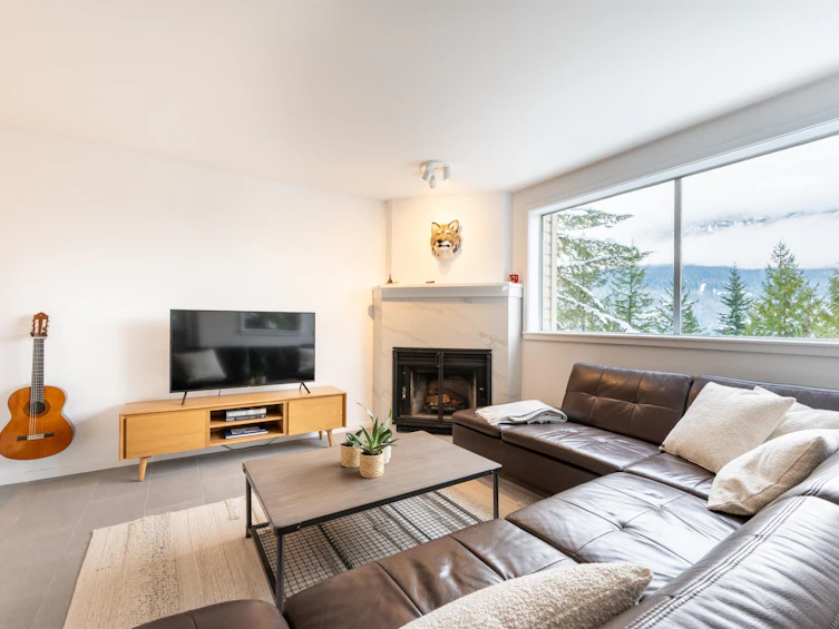14-2240 Gondola Way, Whistler, BC, V8E 0N1 - 12