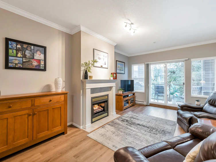 202-4745 54a Street, Delta, BC, V4K 2Z9 - 3