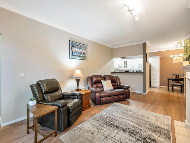 202-4745 54a Street, Delta, BC, V4K 2Z9 - 5