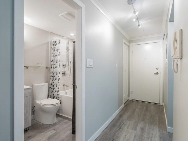 203-2036 Coquitlam Avenue, Port Coquitlam, BC, V3B 1J5 - 13